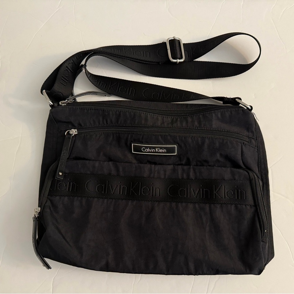 Calvin Klein Black Messenger Bag - Picture 2 of 4